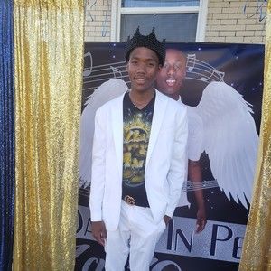 Meet your Posher, Jay